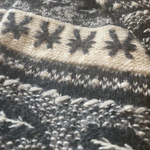 Classiques Entier Wool Pullover Turtleneck Sweater - Picture 3 of 5